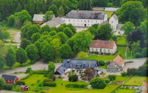 Stora Herrestad B&B in Ystad